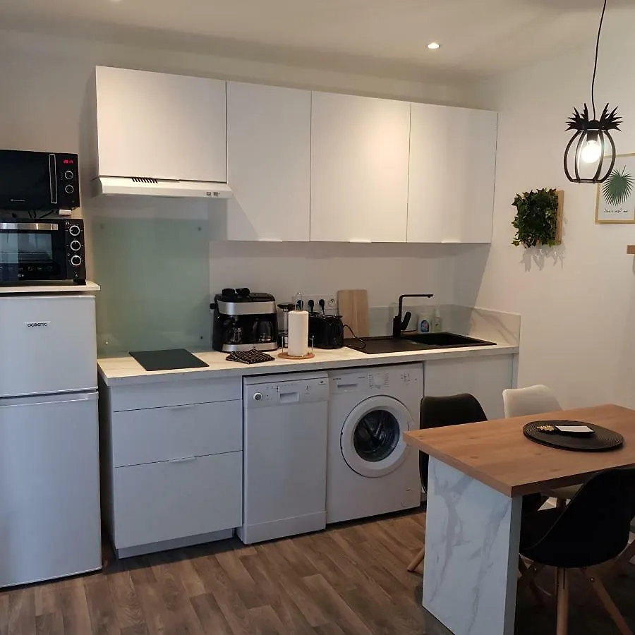 Apartment Apparts Centre Ville Lorient-Calme&Cosy
